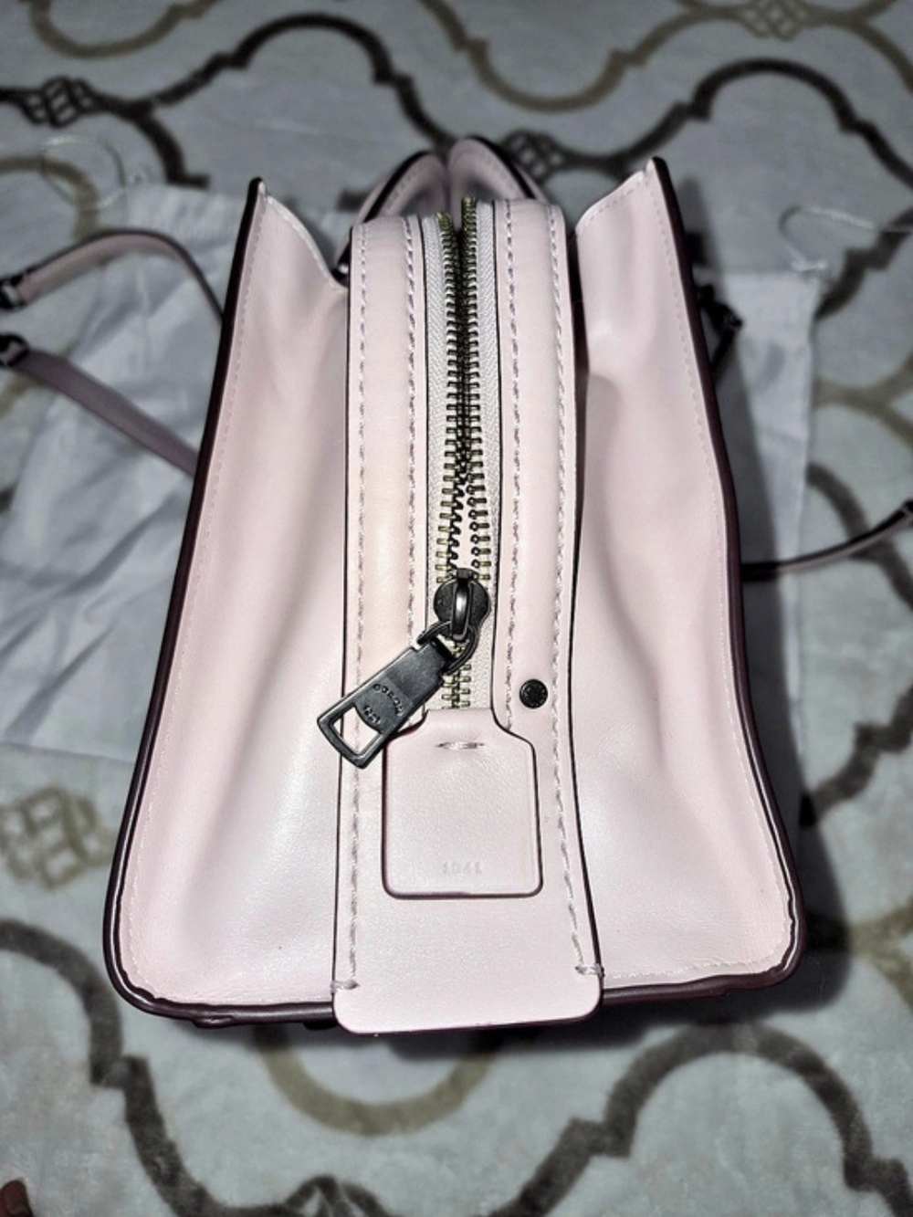 Coach Rogue 17 in Debossed Signature Leather Debossed Signature Leather Pink - Picture 8 of 10